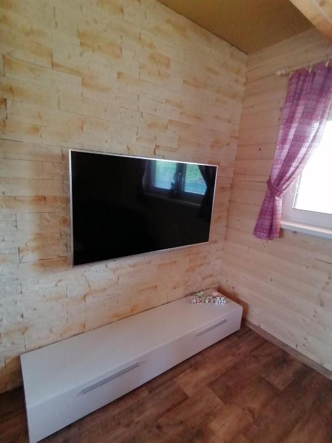 Chata Baska Na Liptove S Vlastnym Dvorom Liptovsky Mikulas Exterior photo