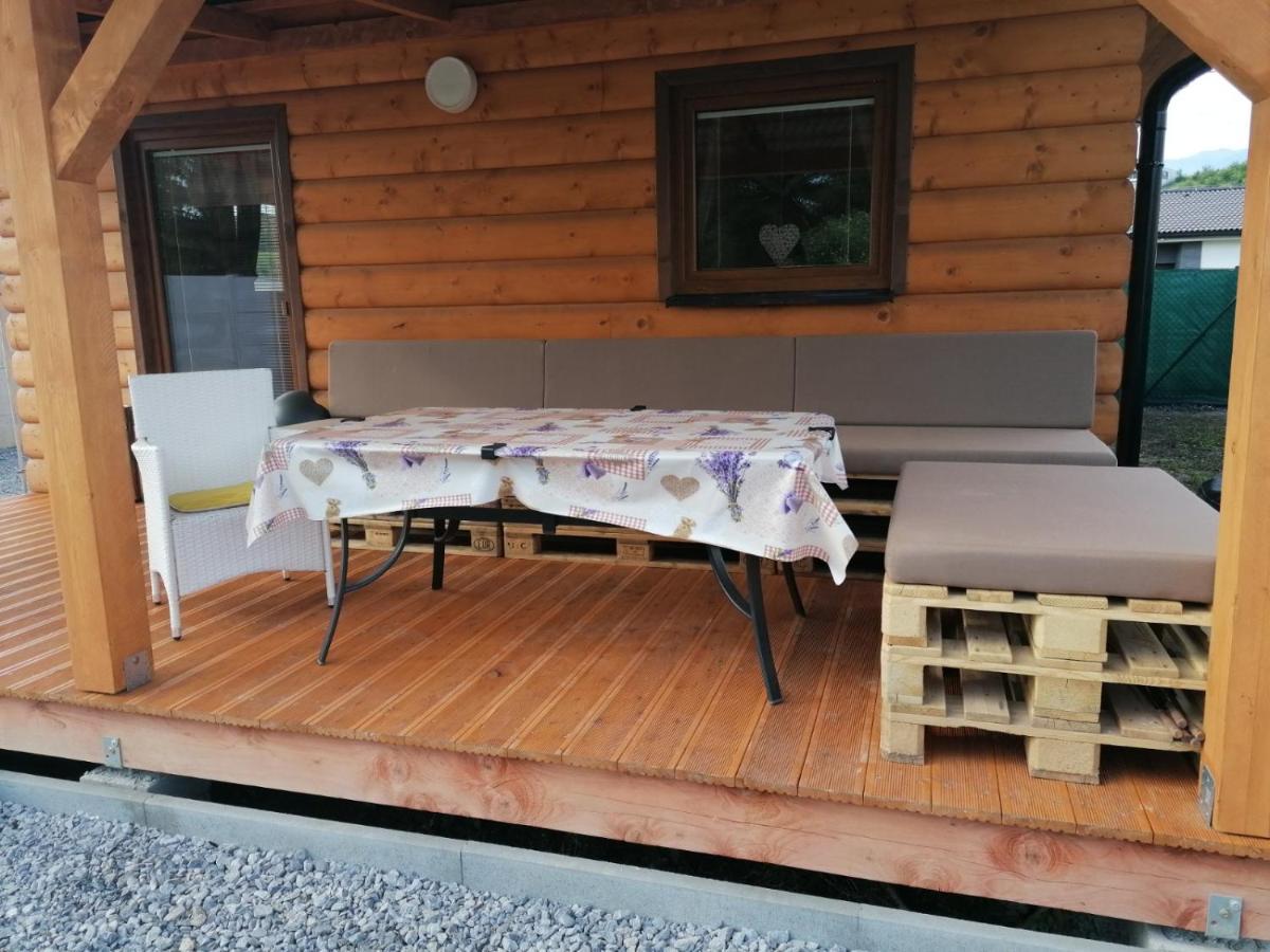 Chata Baska Na Liptove S Vlastnym Dvorom Liptovsky Mikulas Exterior photo