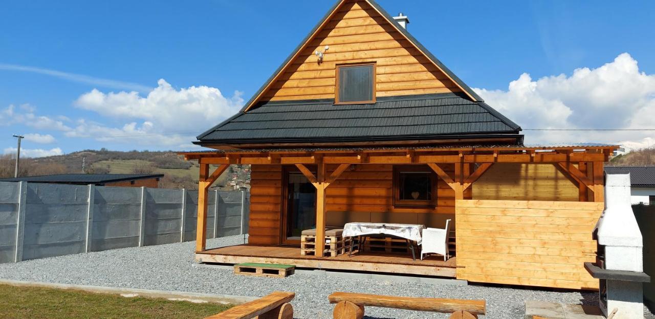 Chata Baska Na Liptove S Vlastnym Dvorom Liptovsky Mikulas Exterior photo